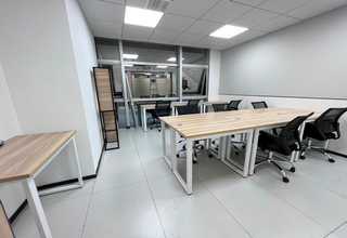 圆饼软木塞费用