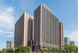 淮海中路商圈公交车身广告一手媒体